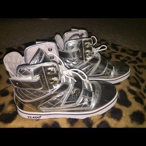 Vlado Silver Metallic High Tops USA 7.5 EUR 38